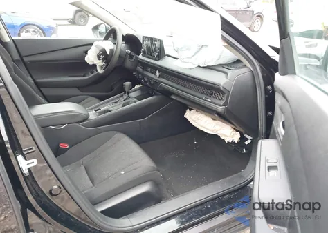 2024 Honda Accord Lx z USA, uszkodzony, nr VIN 1HGCY1F27RA062427